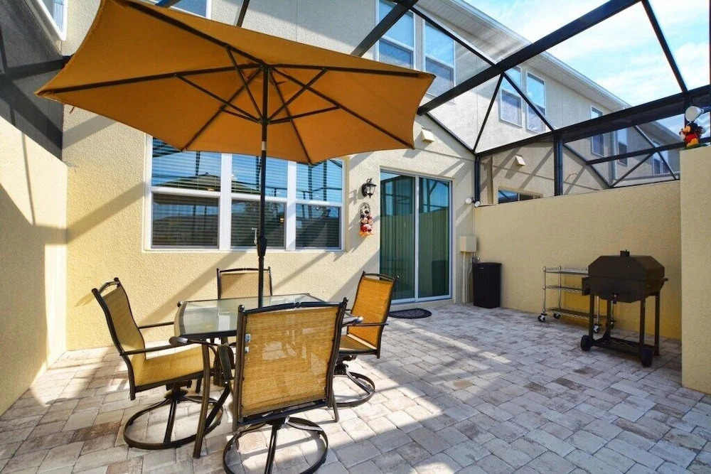Compass Bay- 4 Bedroom Townhome- 1950cy Townhouse