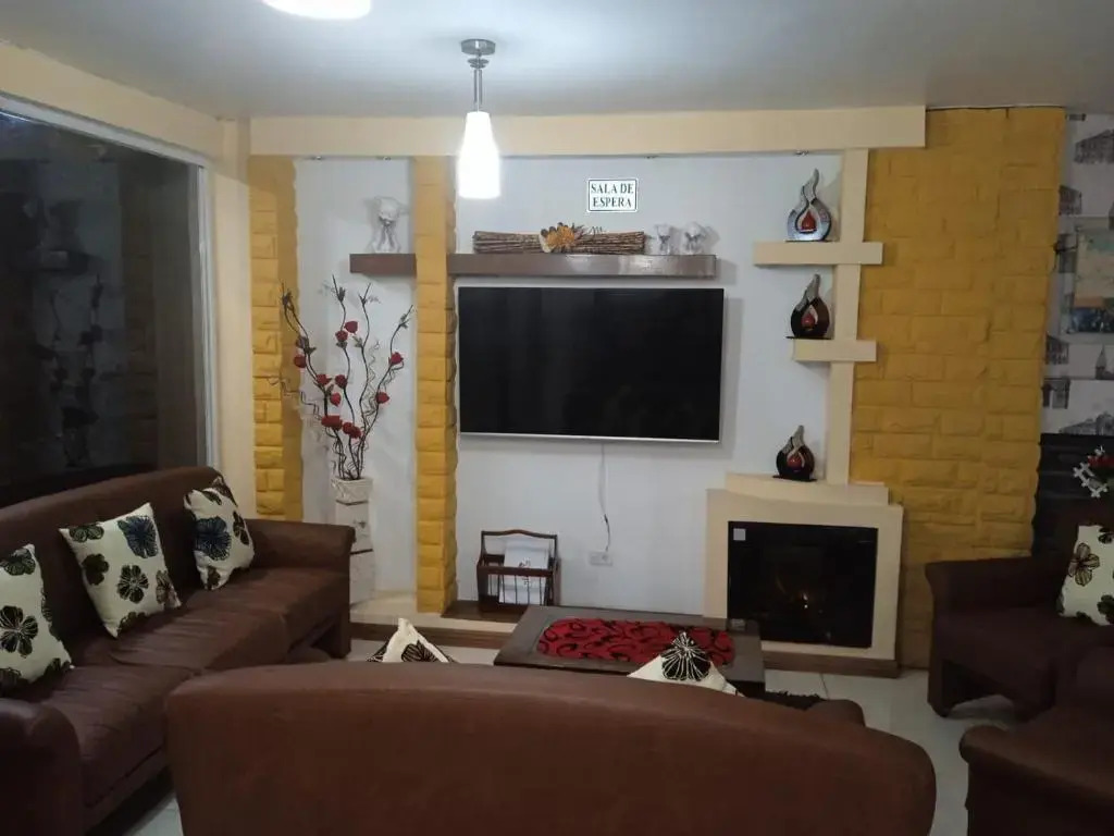 Hostal Cridmy