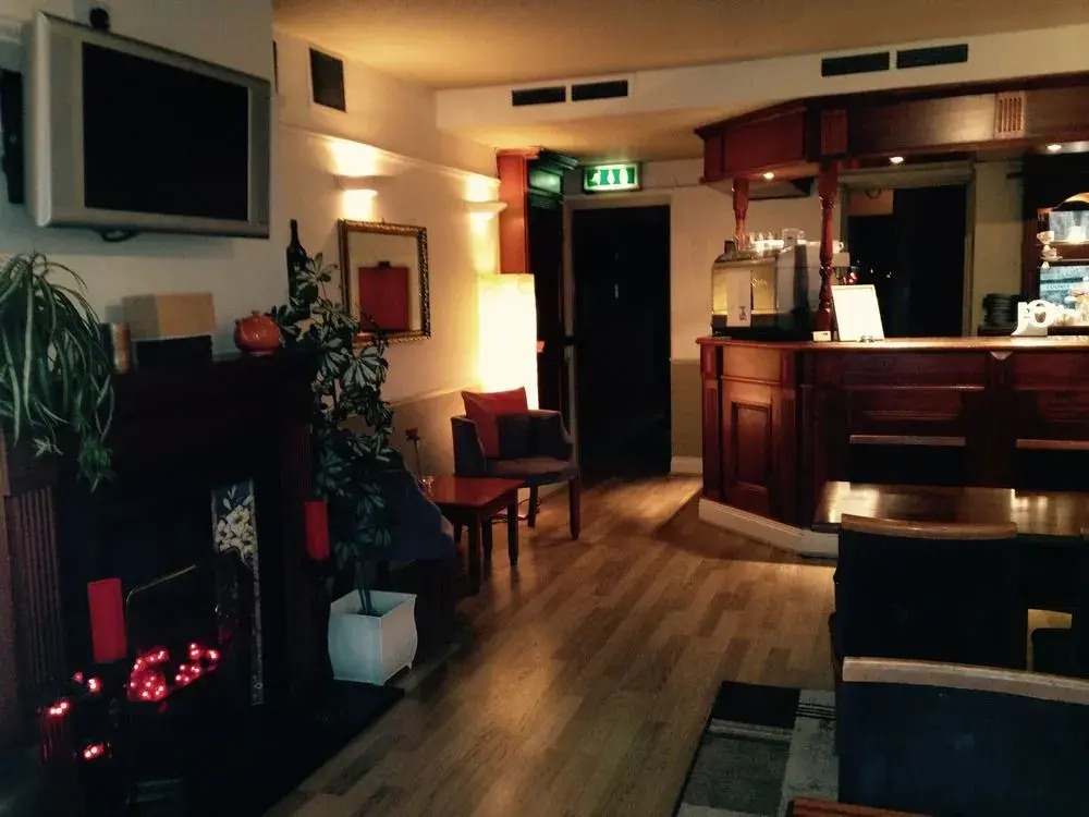 The County Hotel