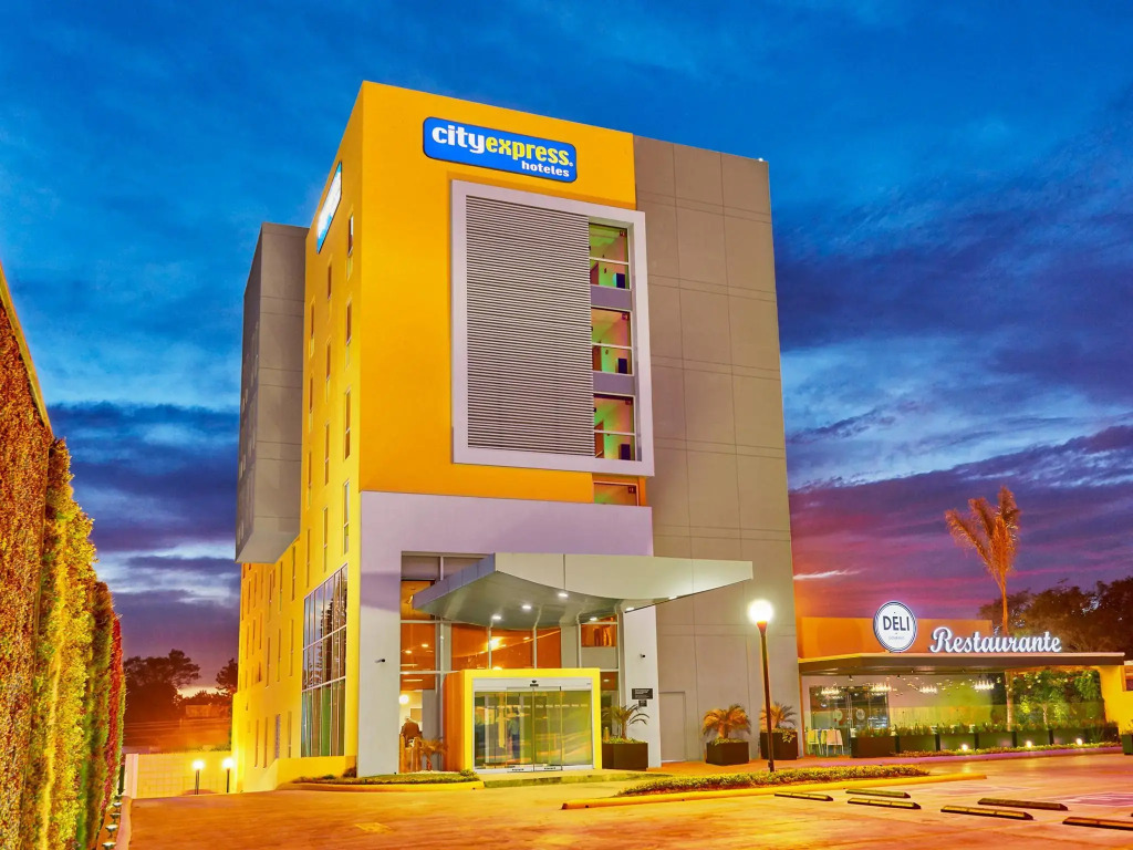 City Express by Marriott Guadalajara Aeropuerto