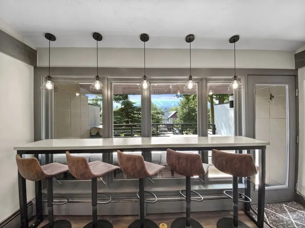 Falcon Condos N4 3 Bedroom Condo by Redawning
