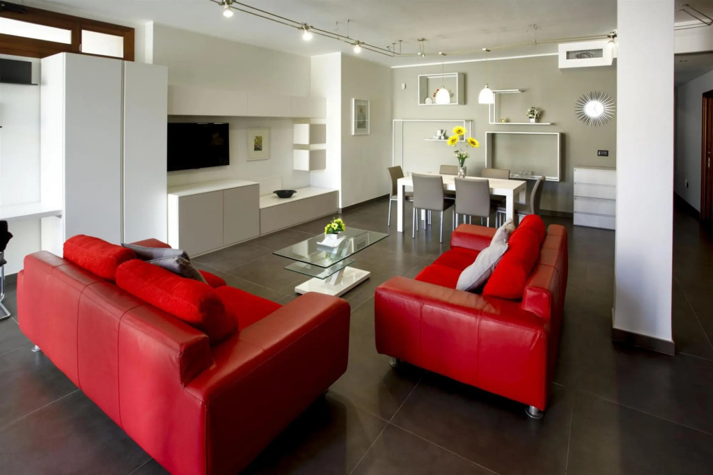 Luxury villa with swimming pool and large outdoor spaces in Santa Caterina a few km from the sea.-Villa Cristina