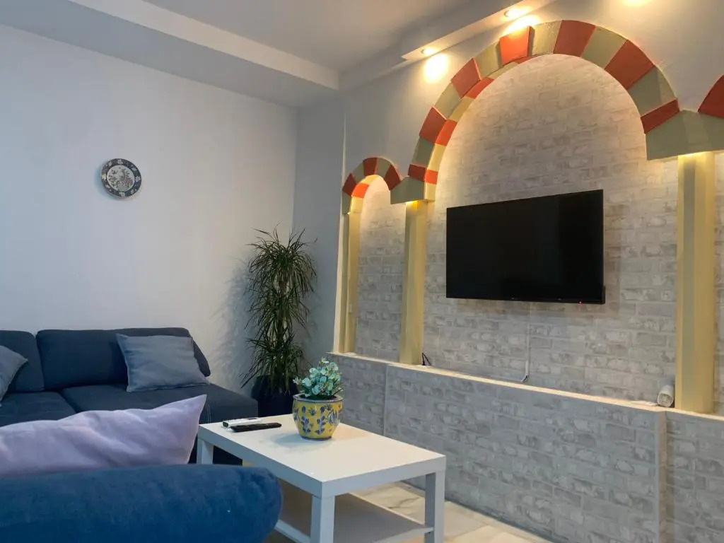 Casas Caballerizas Mezquita 1 y 3 HAB