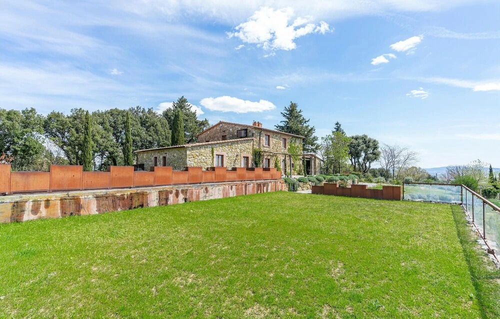 Chateau La Siroque