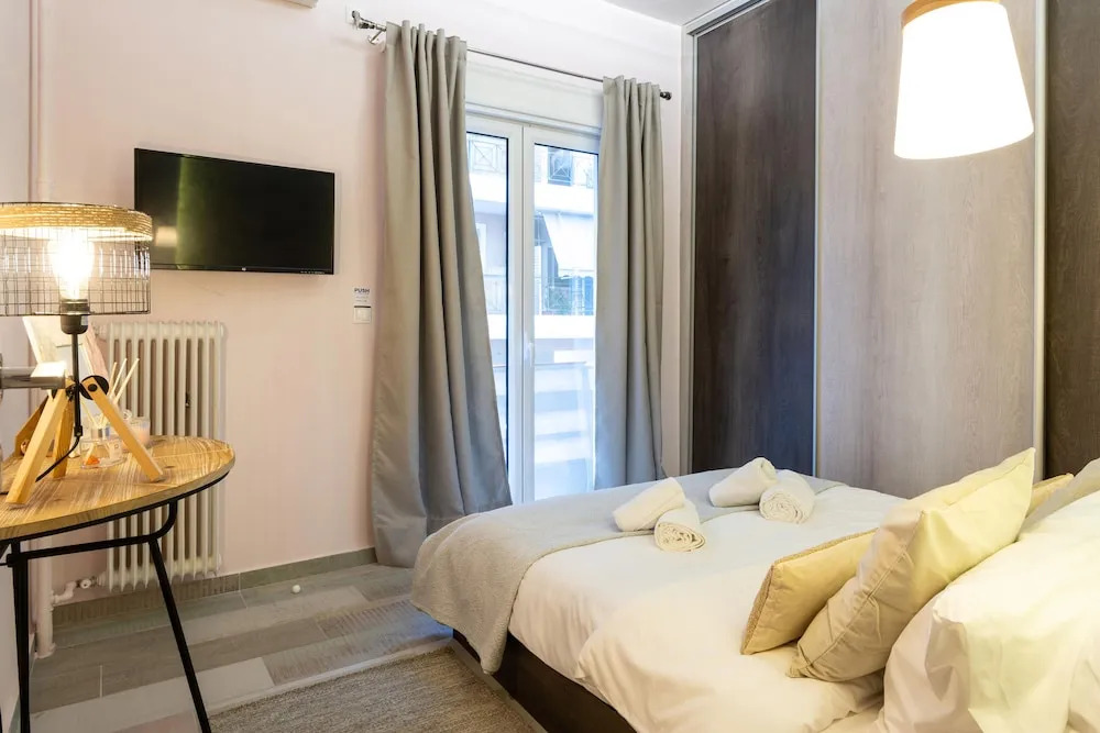 Candy apartment close to Koukaki neighbourhood