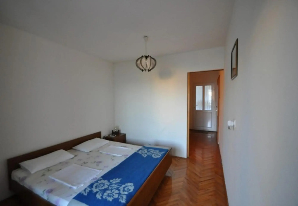 Apartment Vrbnik 1