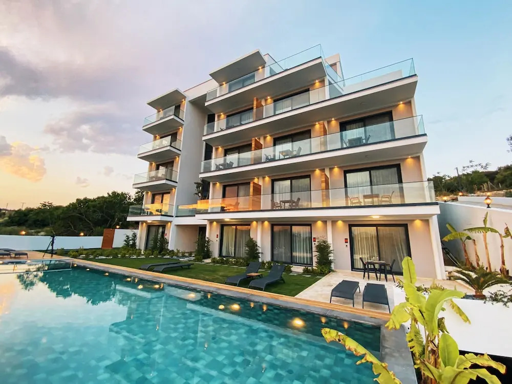 Saatli Suites