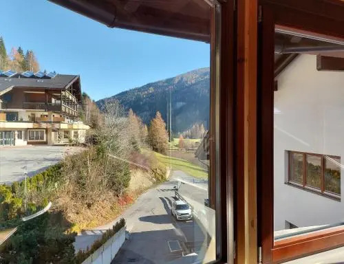 Haus Tomas by ISA AGENTUR