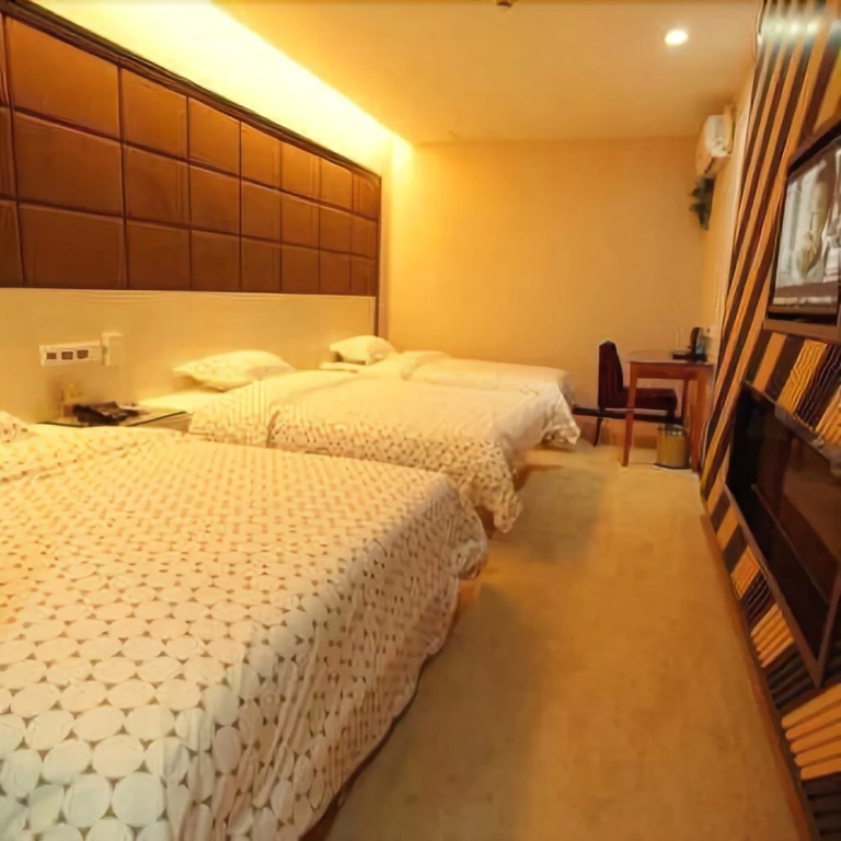 Wuhan Mulan Chain Hotel