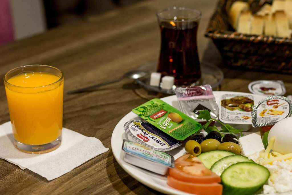 iCON City Hotel