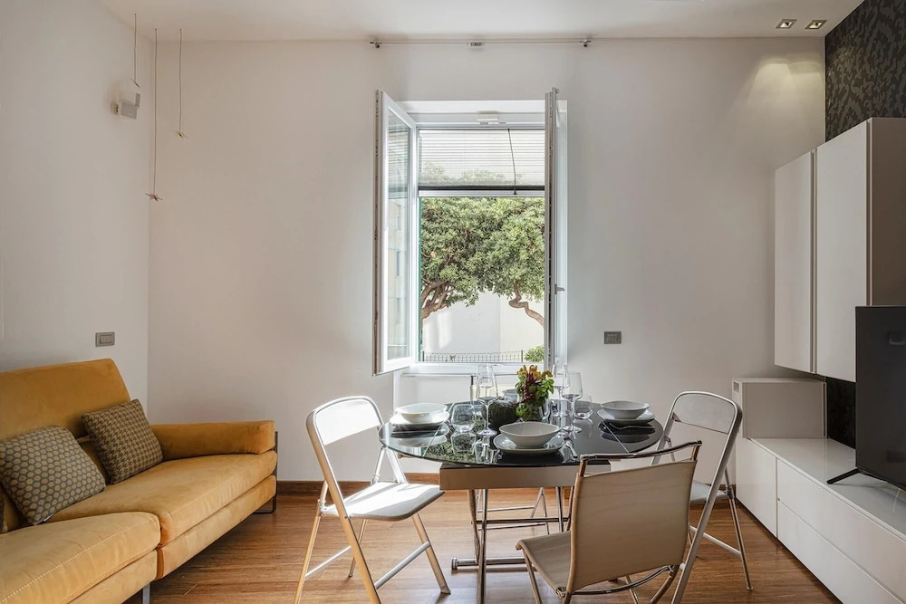 Vernazzola Family Apartment by Wonderful Italy