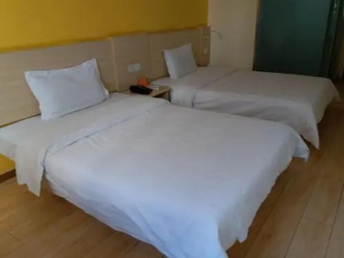 7Days Inn Beijing Huilongguan East Street Subway Station
