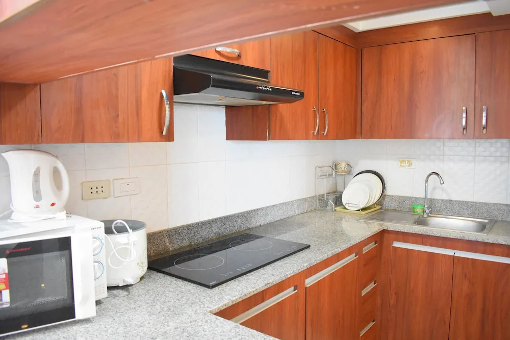 Cebu Condo Staycation