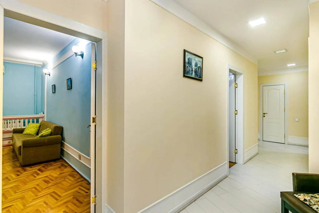 Targovu 4 Room Lux Apartment