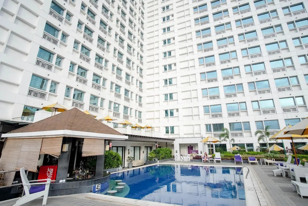 SR Vacation Rental - Grand Cenia Residences