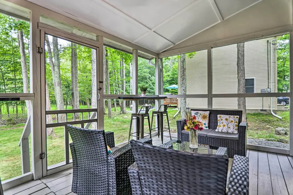 Lake & Pool Access: Home Near Tobyhanna State Park