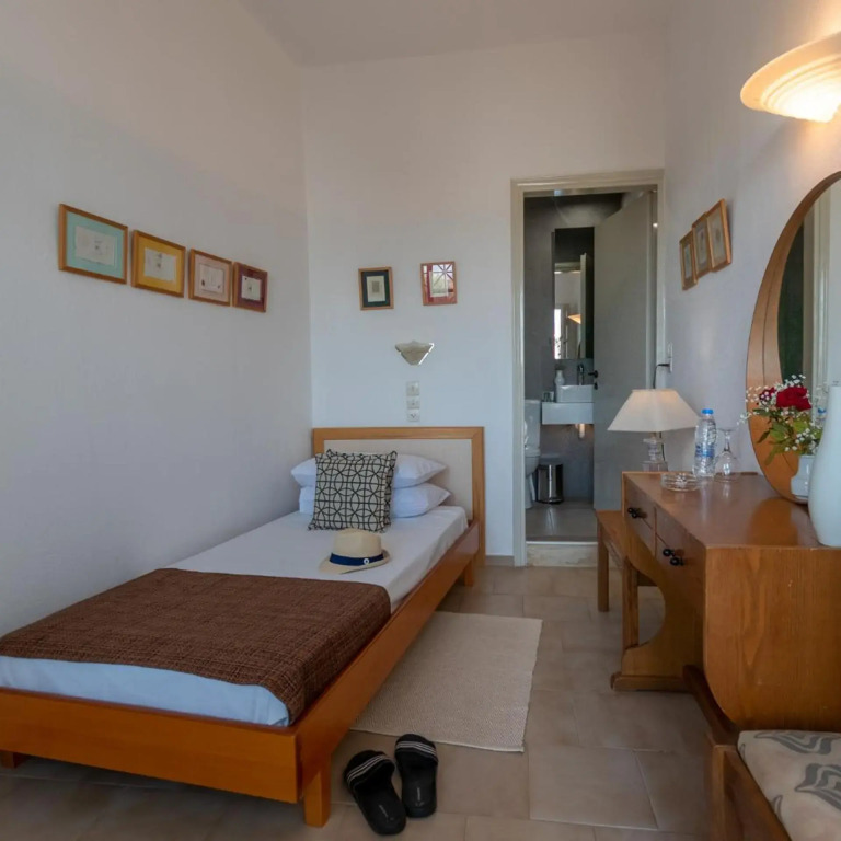 Dedalos Hotel