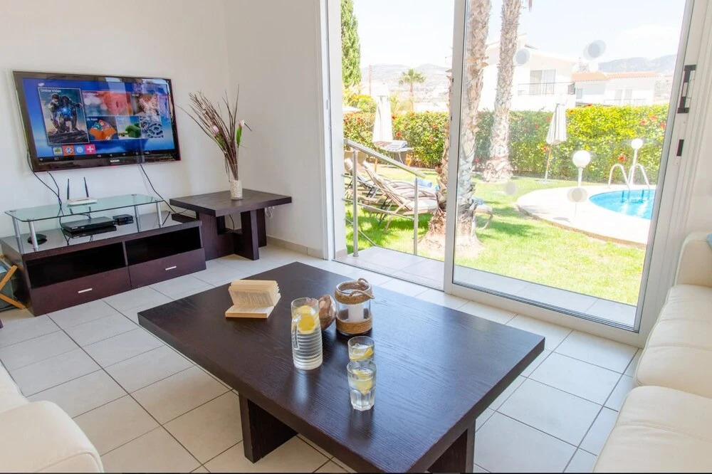 Villa Oasis by Ezoria Villas