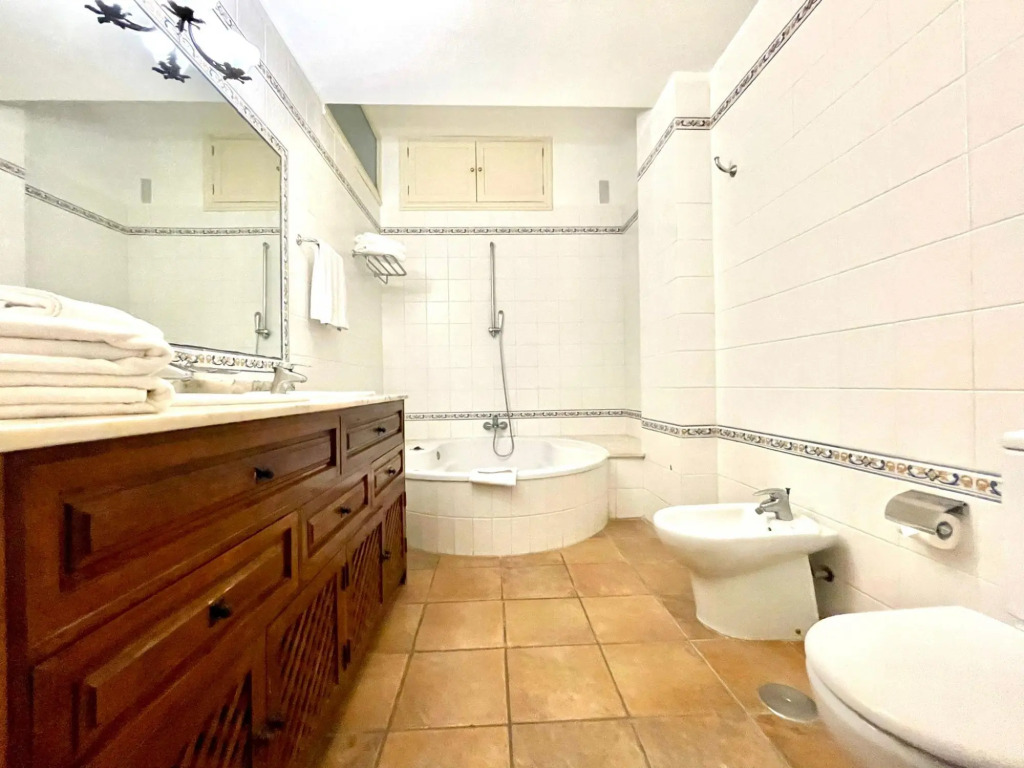 Standard AP, with sea views, pool in Playa Roques