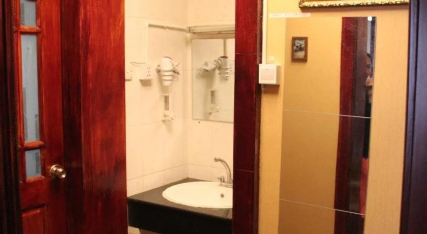 Anzhi · Tinglan Fashion Homestay Youth Hostel (Kunming Old Street)