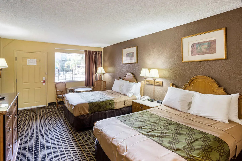 Econo Lodge