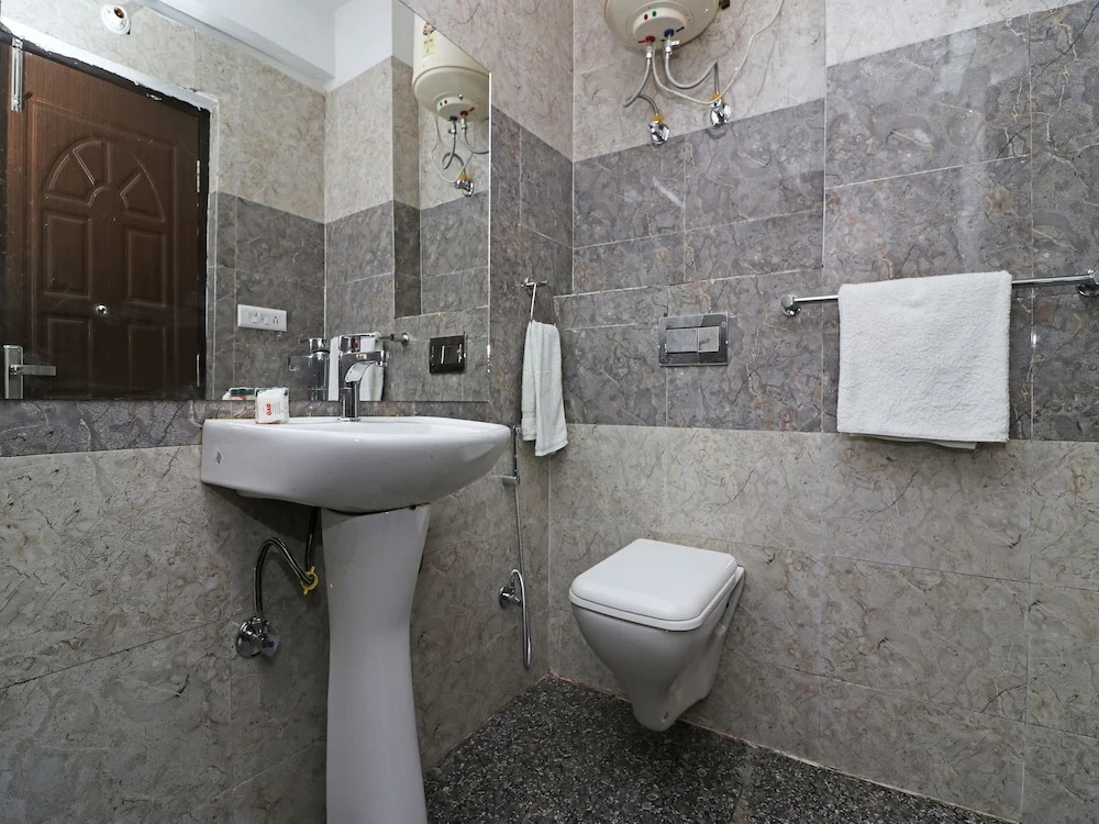 OYO 13646 Home 2BHK Apartment IVY Shyamkhet Bhowali