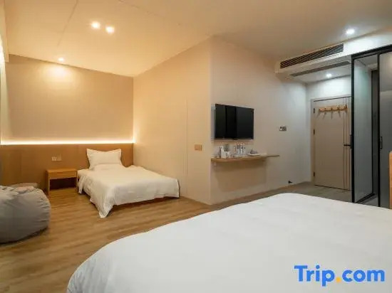 Yunshan Lan Feng Homestay (Yangshuo Xianggong Mountain Scenic Area)