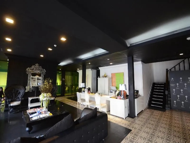 The Heritage Baan Silom