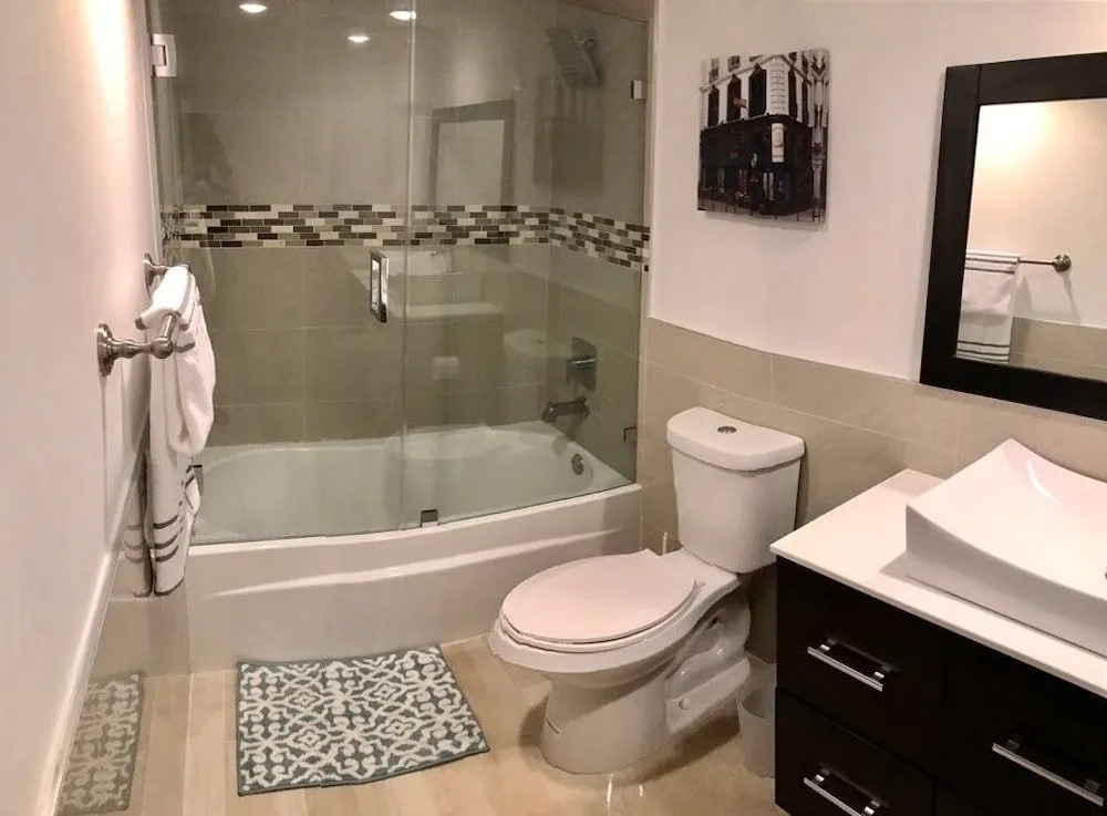 Lahaina Luxury Beach Condos