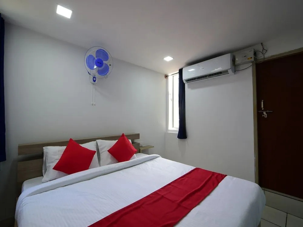 OYO 18487 V Wella Inn