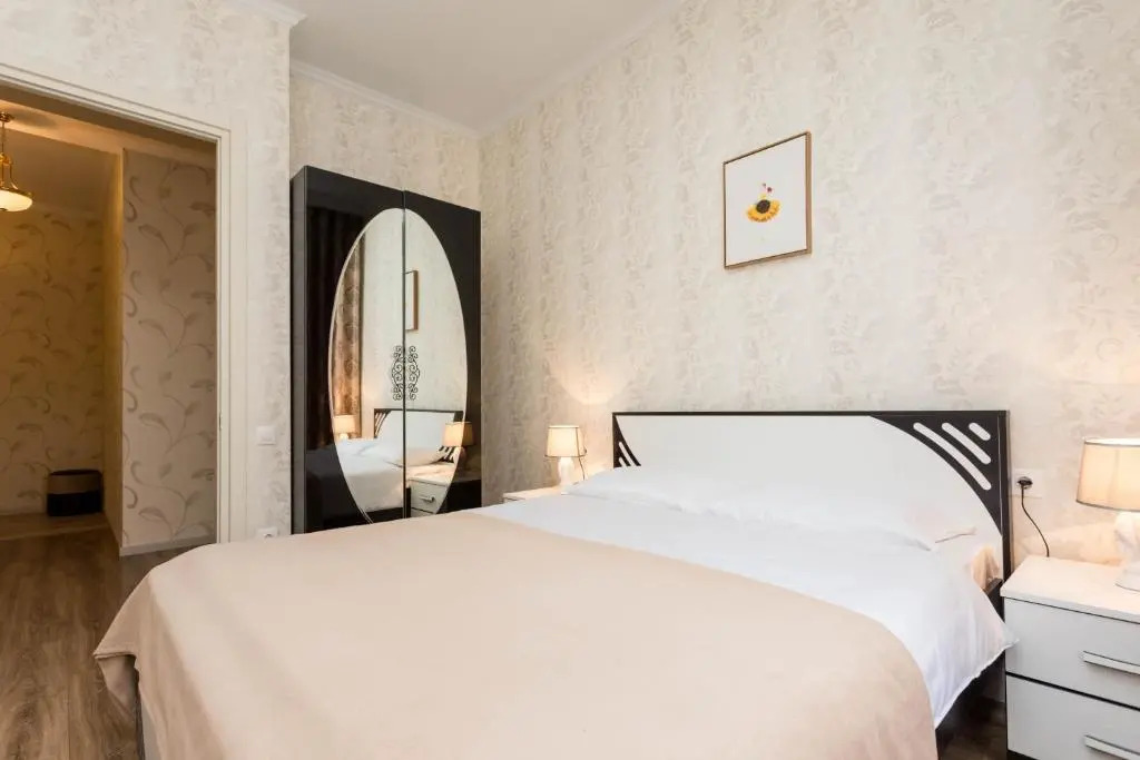 Serviced Apartment on Rustaveli Avenue 8