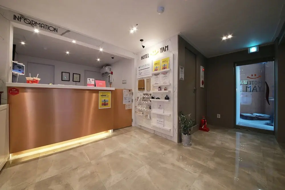 Hotel Yam Bucheon Station