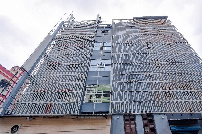 Hotel O Raja Residency Near Snow World