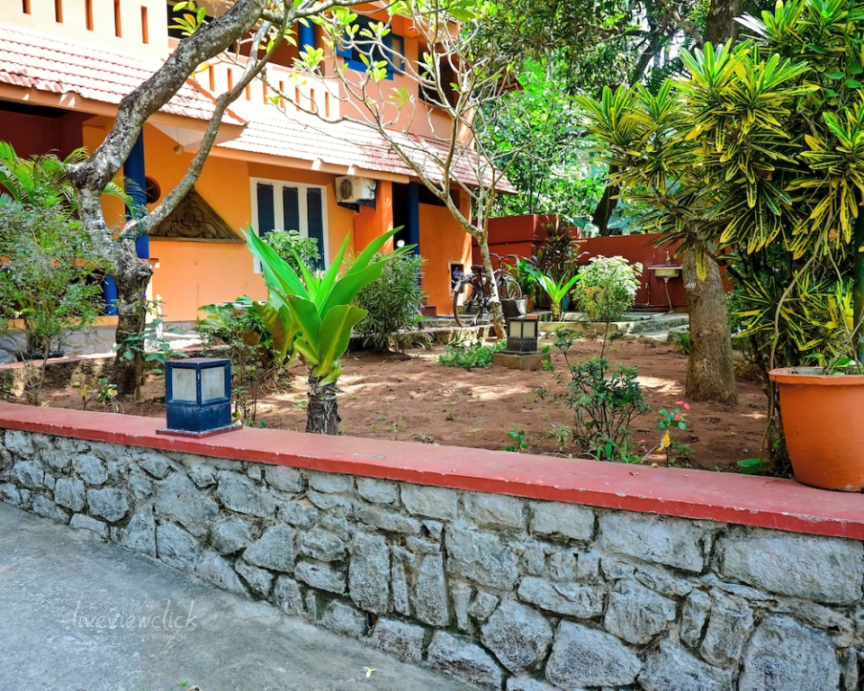 Home City Homestay & Ayurvedic Clinic