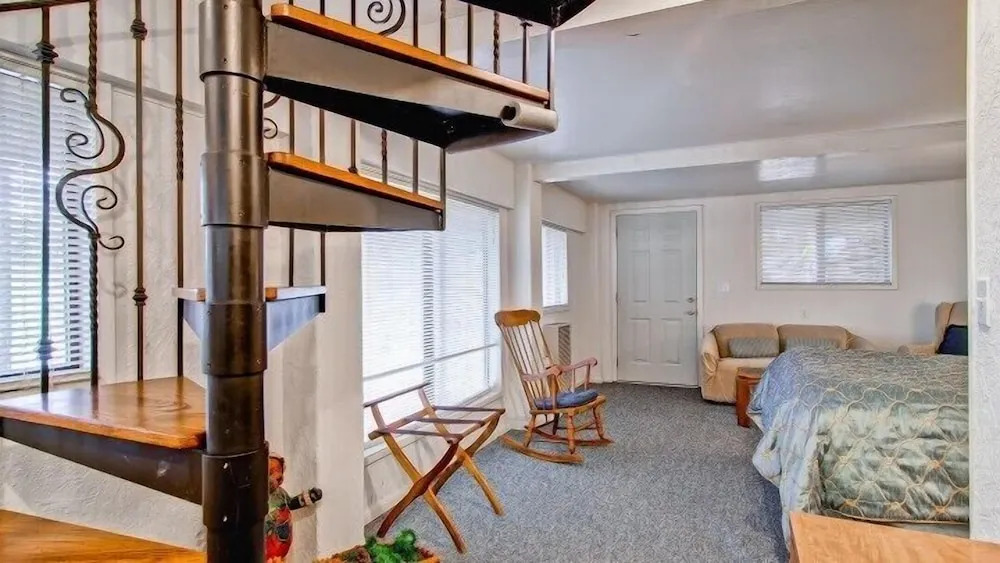Scenic Wonders Chateau East 2 Bed Loft