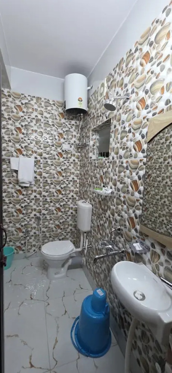 HOTELLEOS