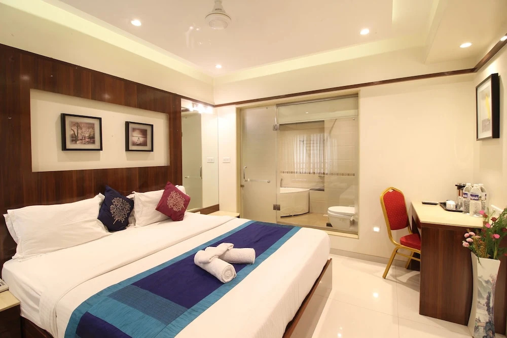 OYO 659 Hotel Grand Tulip