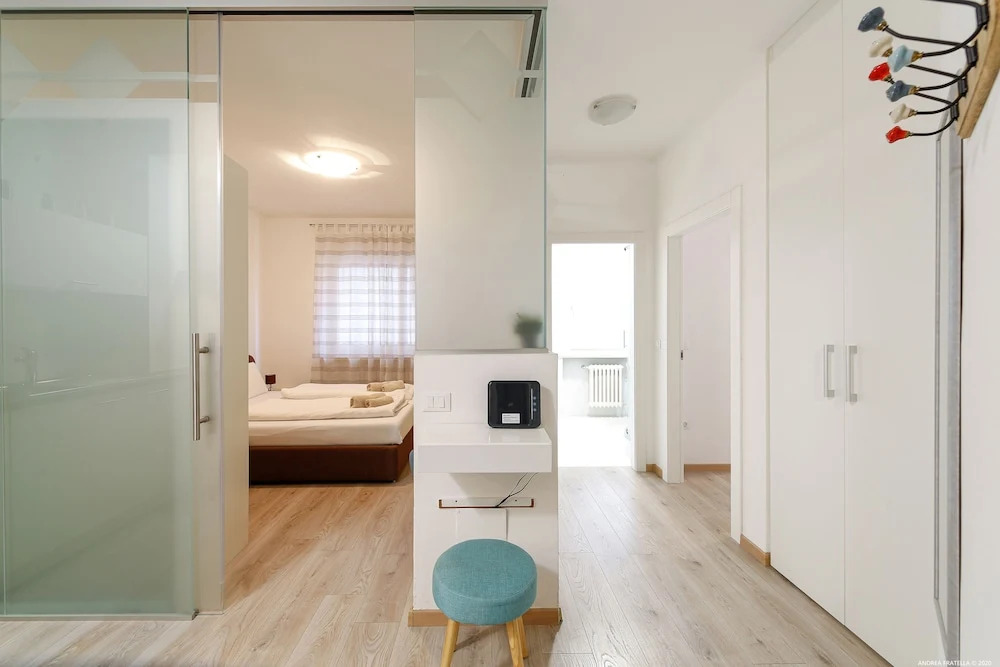 Meranosuites