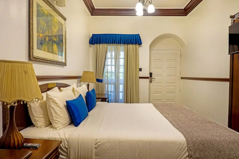 Citrus Chambers Mahableshwar