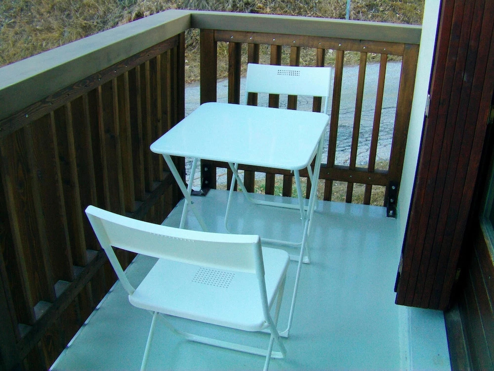 Apartment With one Bedroom in Auris en Oisans, With Wonderful Mountain