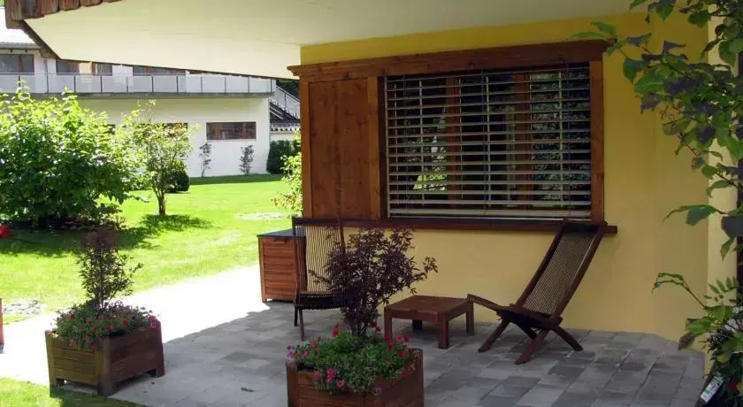 Haus Raetia