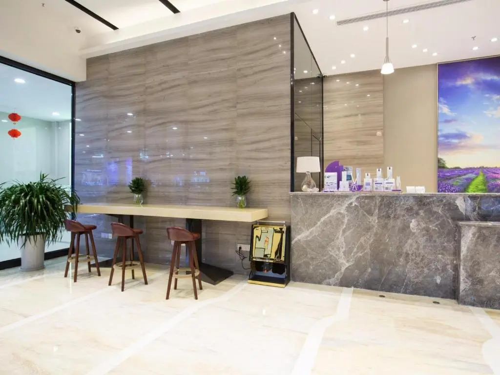 Lavande Hotel Chengdu Xihe Bolin Plaza
