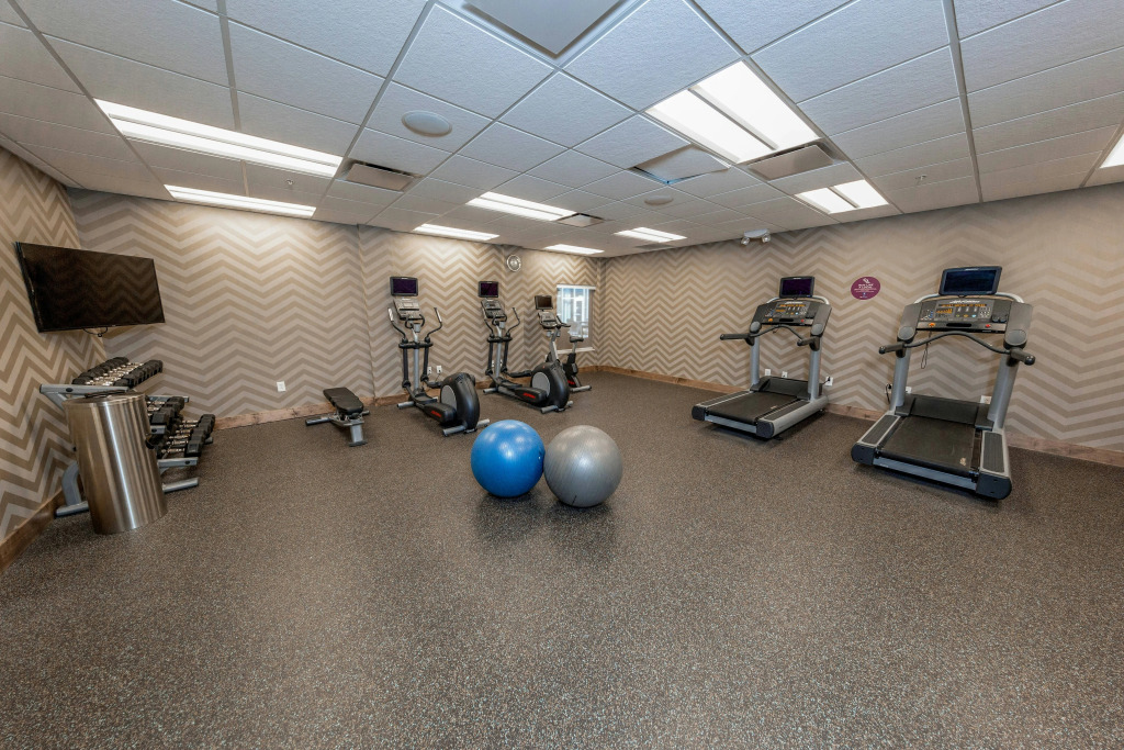 Residence Inn Cleveland Avon at The Emerald Event Center