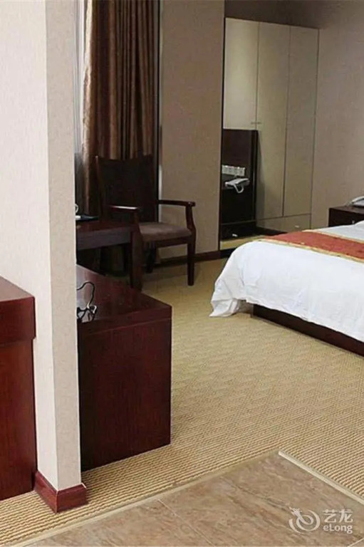 Yangzhou Dongfang Aogu Siting Hotel