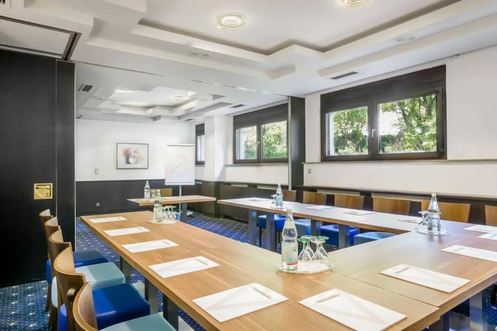 Garner Hotel Stuttgart City Centre by IHG