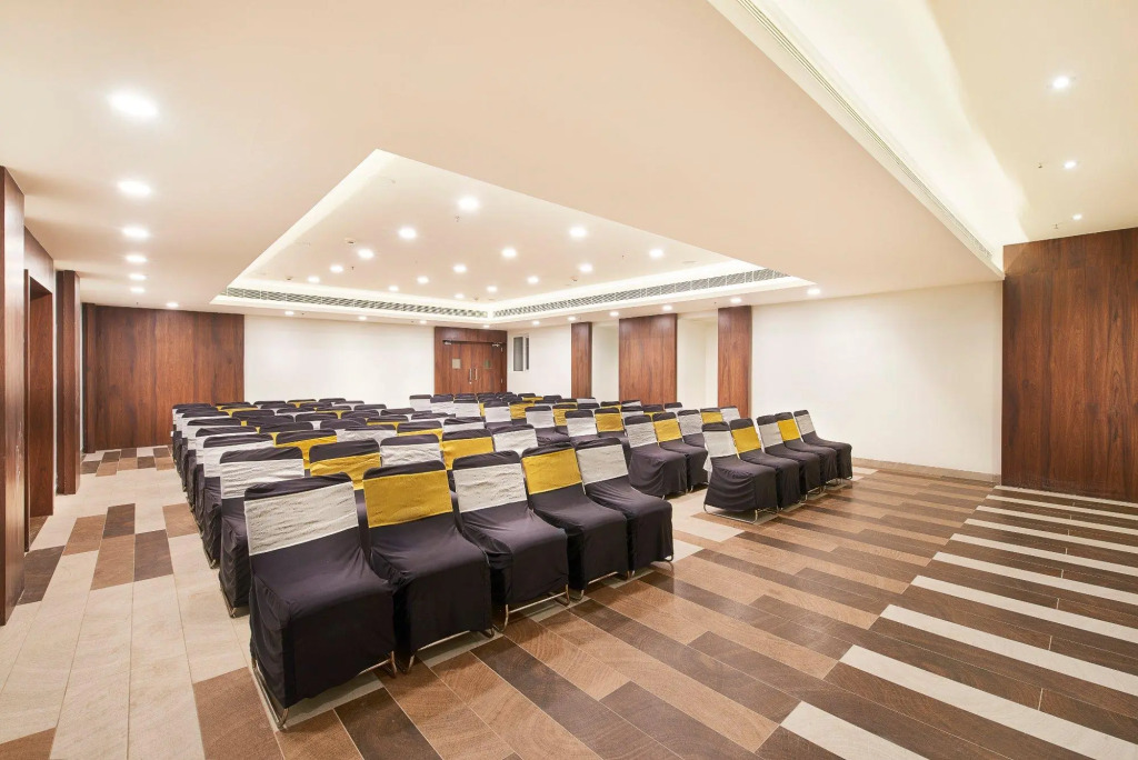 ZIBE Salem By GRT Hotels