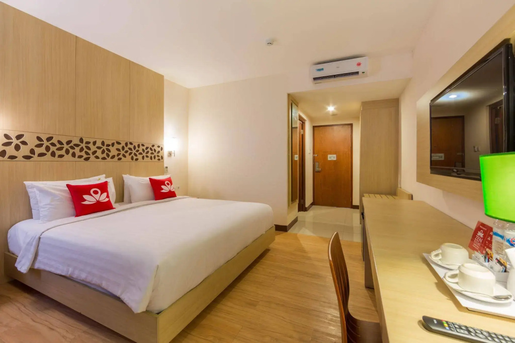 ZEN Rooms Kuta Tuban Suites