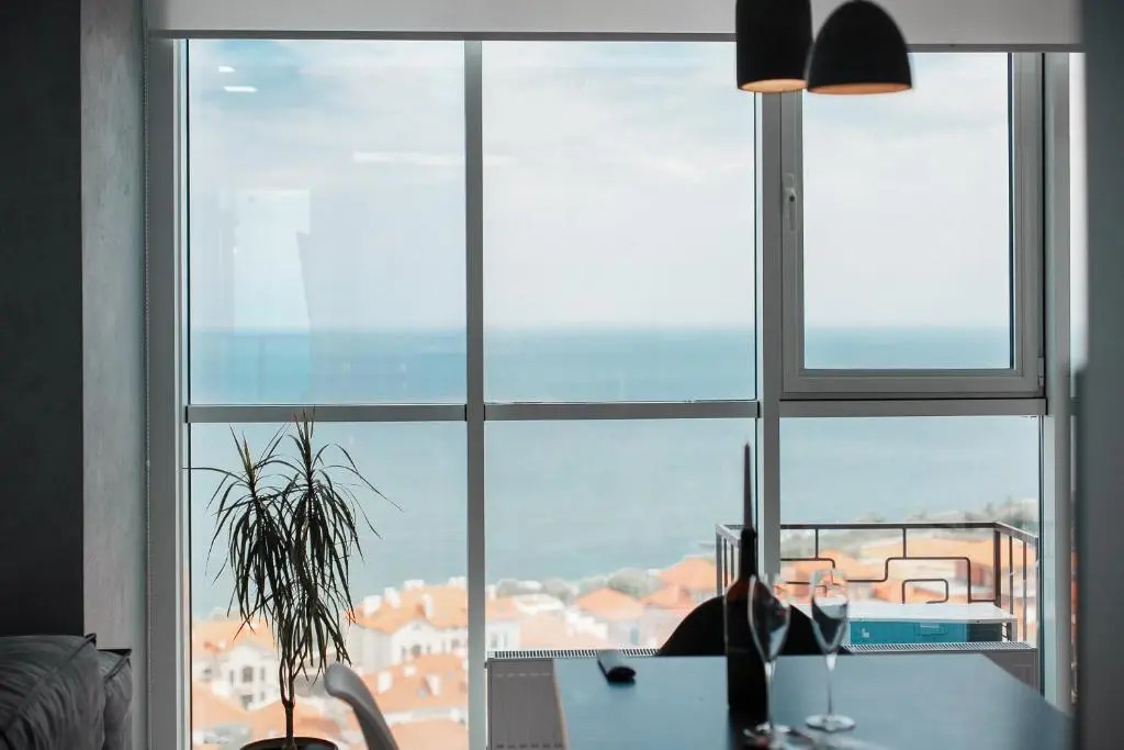 Sea and Sky Apartment