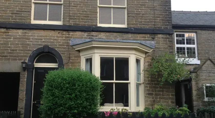 Dharl House