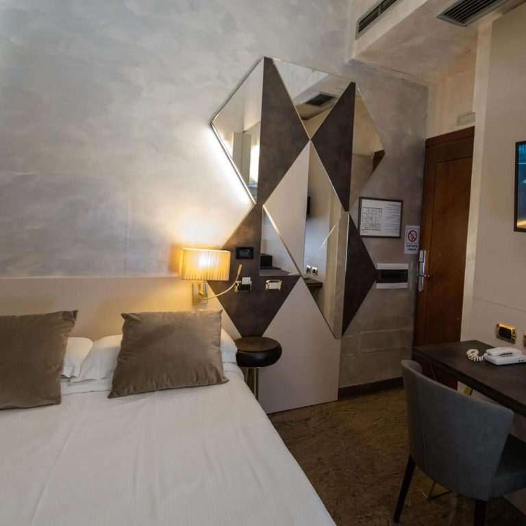 Hotel Mythos